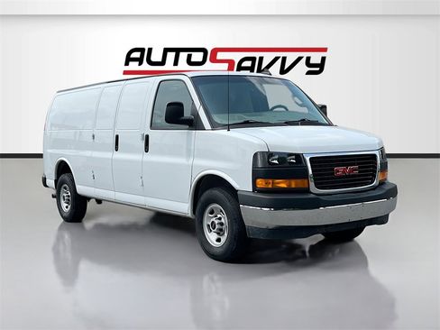 Used 2023 GMC Savana 3500 Extended w/ Driver Convenience Package image 1