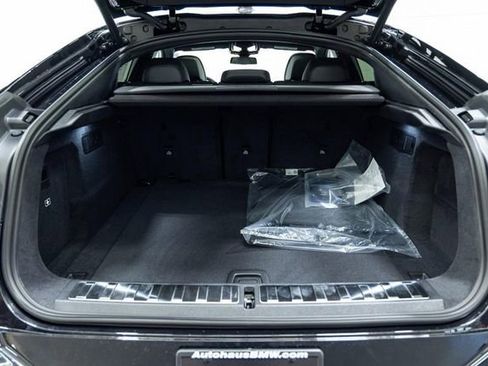 New 2026 BMW X6 M60i image 13