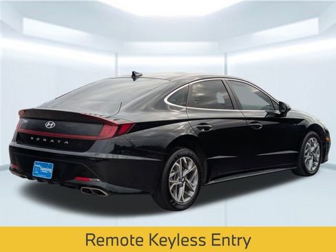 Used 2022 Hyundai Sonata SEL w/ Convenience Package image 6