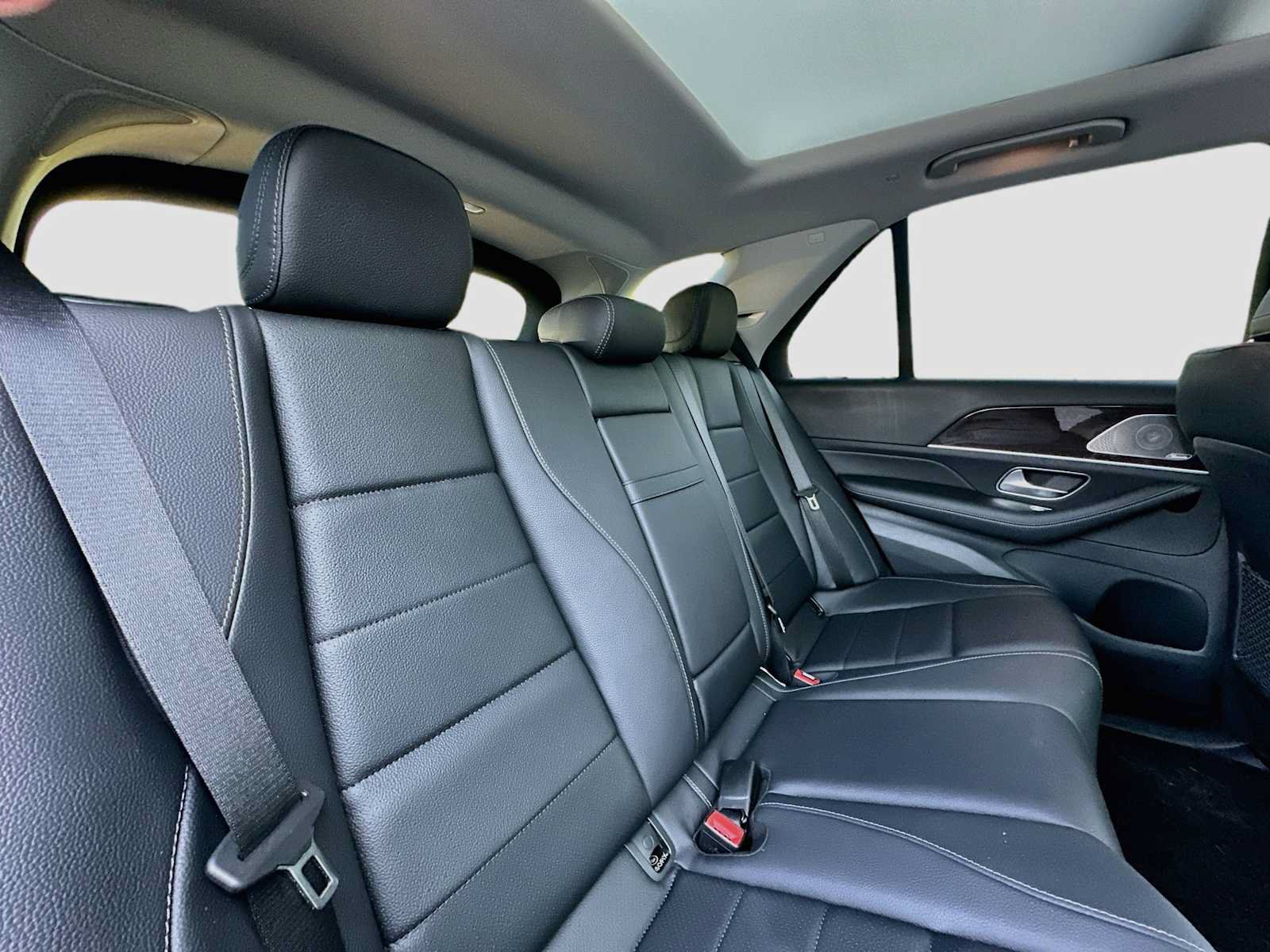 Used 2024 Mercedes-Benz GLE 350 4MATIC image 28