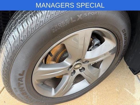 Used 2025 Land Rover Range Rover Velar Dynamic SE AWD/4WD image 18