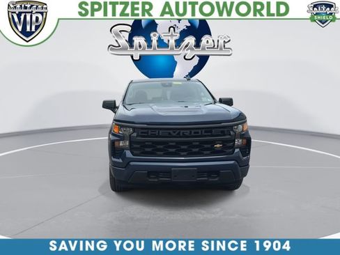 Used 2022 Chevrolet Silverado 1500 Custom AWD/4WD image 3