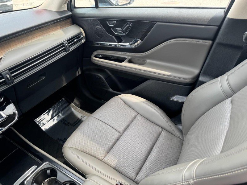 Used 2024 Lincoln Corsair Grand Touring w/ Equipment Group 301A AWD/4WD image 11