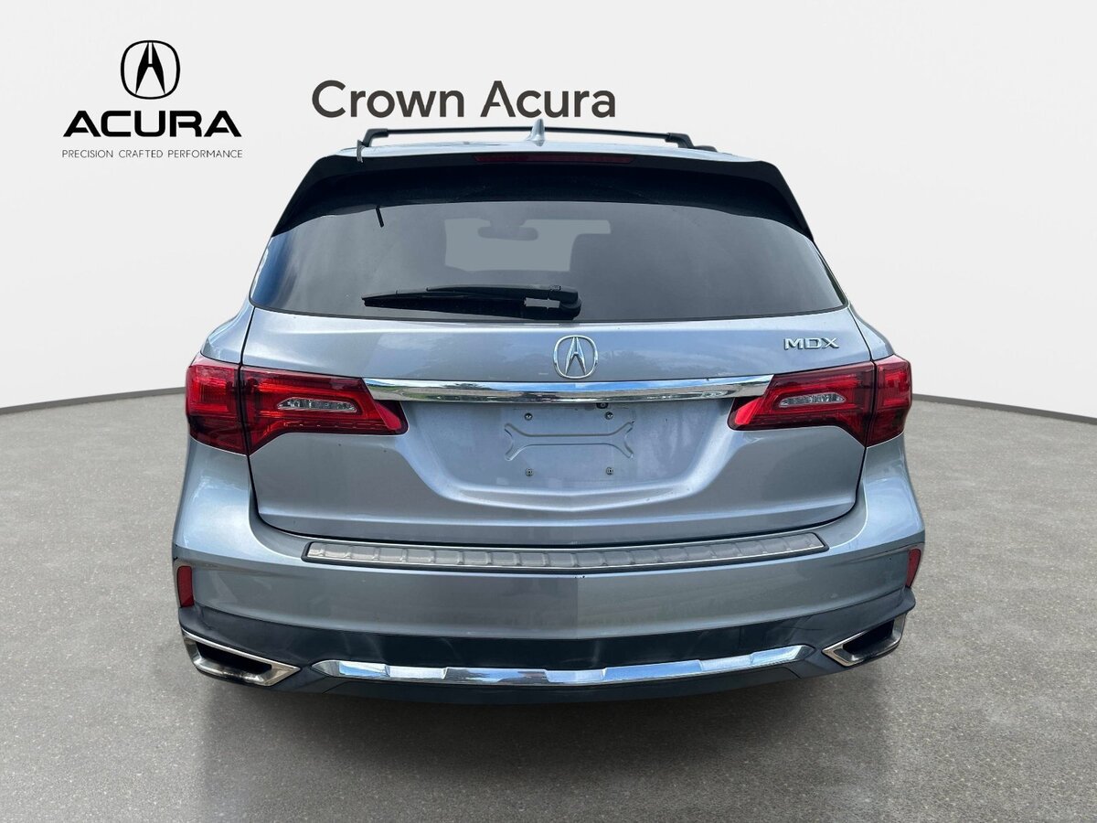 Used 2017 Acura MDX w/ Technology Package FWD image 3