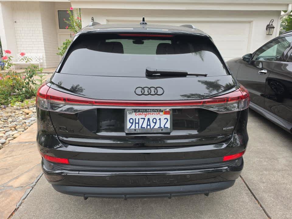 Used 2023 Audi Q4 e-tron Premium Plus w/ Premium Plus AWD/4WD image 6