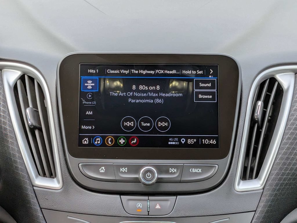 Used 2025 Chevrolet Malibu LT FWD image 17