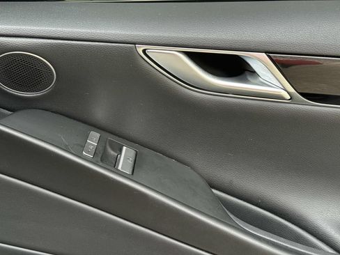 Used 2022 Genesis G80 2.5T image 14