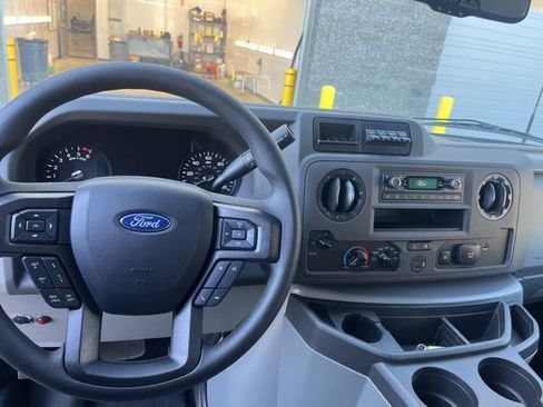New 2026 Ford E-350 and Econoline 350 Super Duty w/ Driver's Safety Package image 10