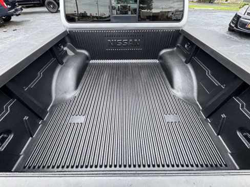 Used 2016 Nissan Frontier SV RWD image 30