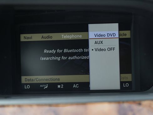 Used 2011 Mercedes-Benz S 550 4MATIC image 59