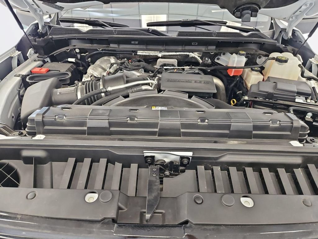 Used 2024 GMC Sierra 3500 Denali Ultimate AWD/4WD image 30
