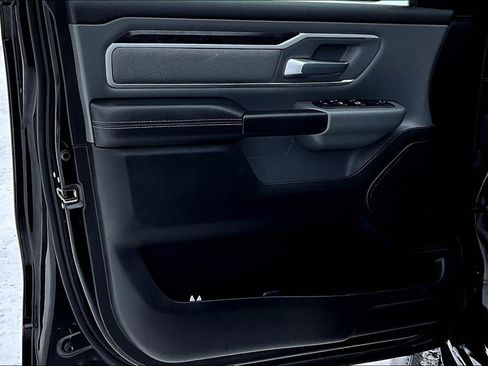 Used 2022 RAM 1500 Big Horn image 9