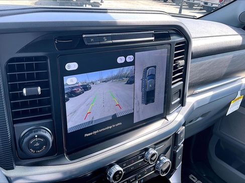 Used 2025 Ford F150 Lariat w/ Equipment Group 502A High image 22