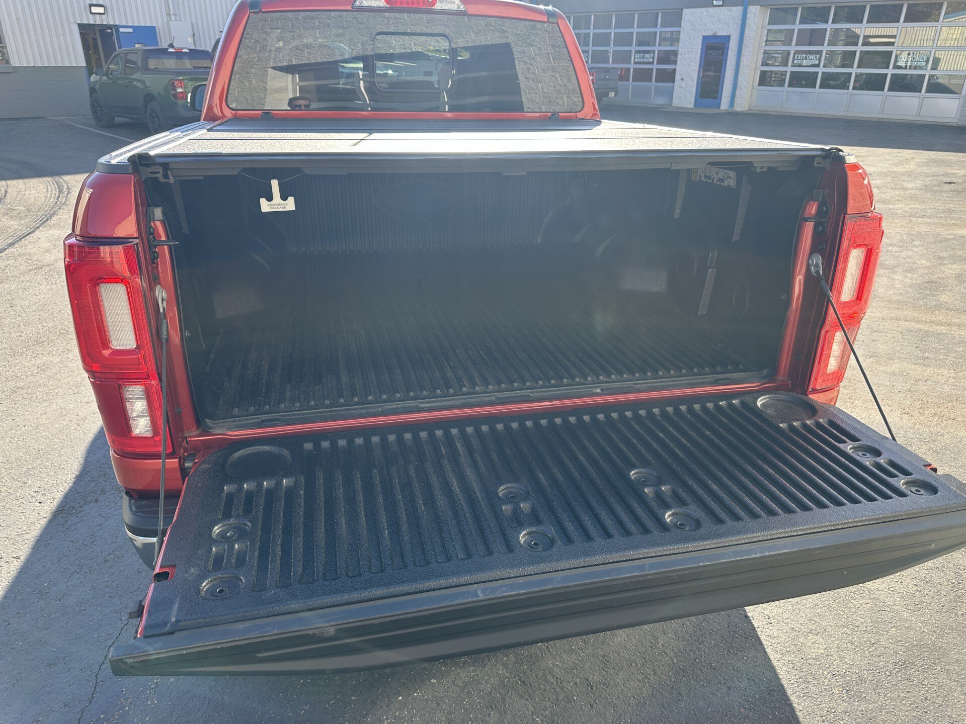 Used 2022 Ford Ranger Lariat w/ Equipment Group 501A High AWD/4WD image 7