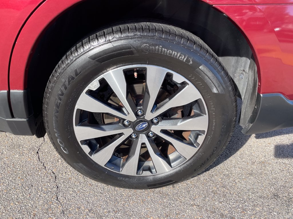 Used 2016 Subaru Outback 2.5i Limited AWD/4WD image 10