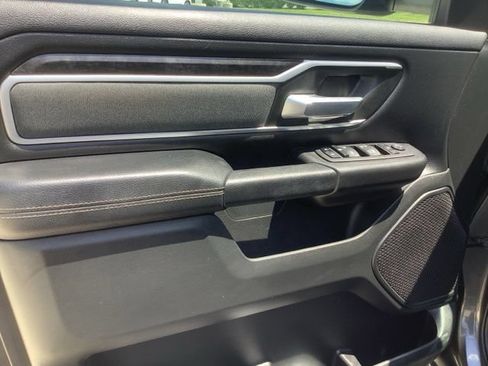 Used 2022 RAM 1500 Big Horn AWD/4WD image 14