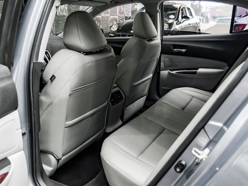 Used 2015 Acura TLX w/ Technology Package FWD image 37