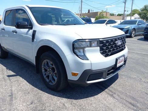 Used 2025 Ford Maverick XLT w/ XLT Luxury Package FWD image 3