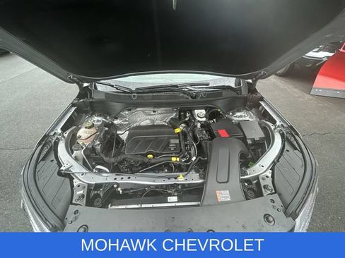 Used 2025 Chevrolet Trax LT w/ Driver Confidence Package FWD image 29