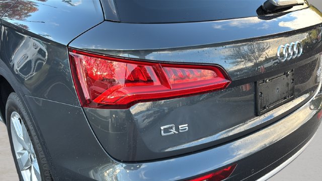 Used 2018 Audi Q5 2.0T Premium Plus w/ Premium Plus Package AWD/4WD image 34