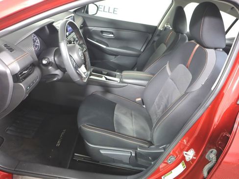 Used 2023 Nissan Sentra SR w/ Electronics Package FWD image 19