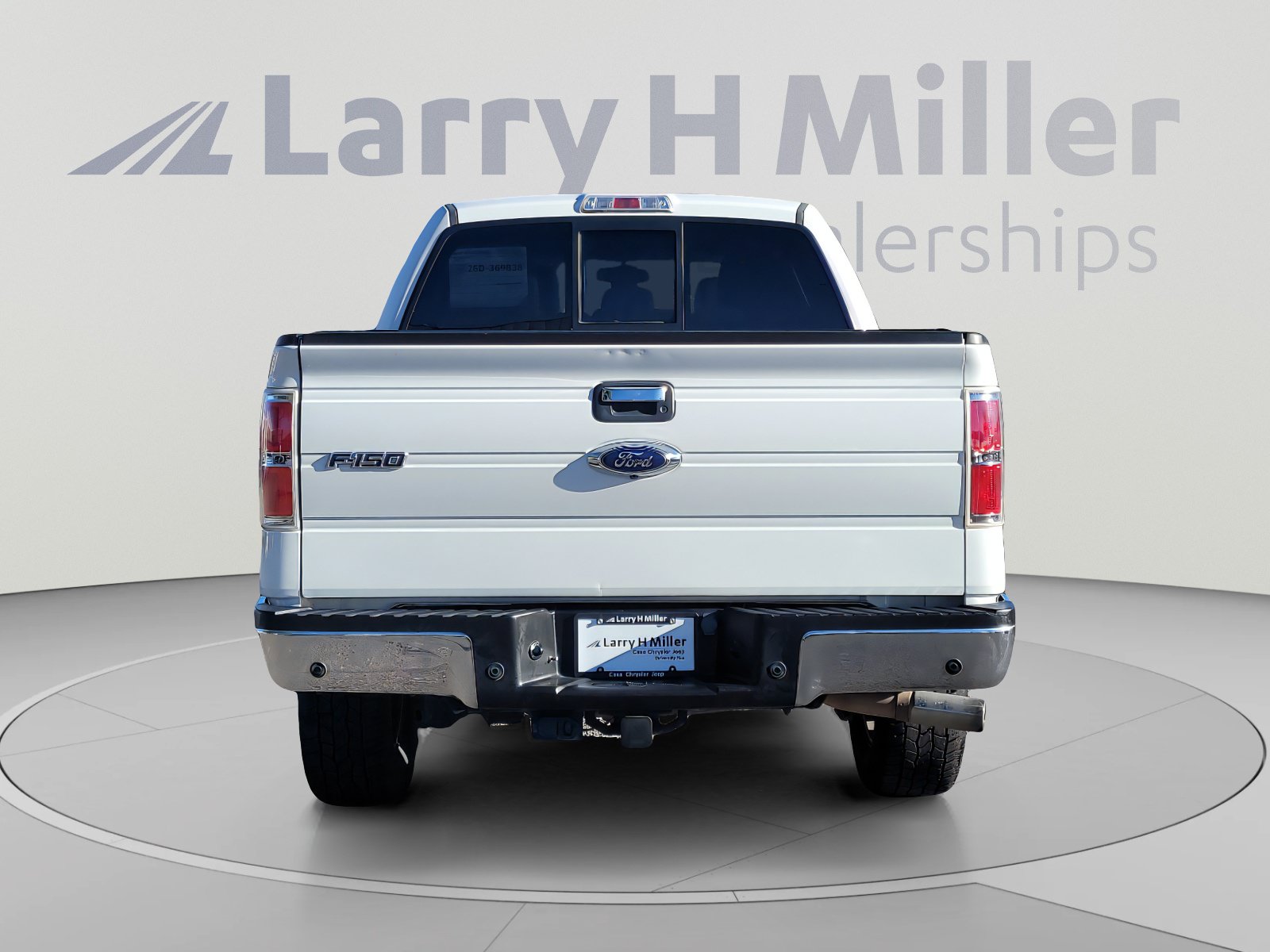 Used 2014 Ford F150 XLT w/ Equipment Group 302A Luxury AWD/4WD image 4