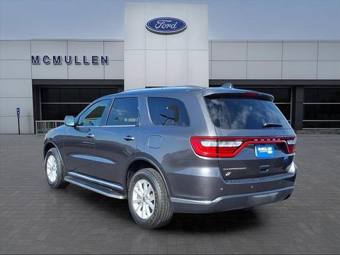 Used 2019 Dodge Durango SXT image 3