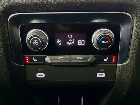 Used 2024 Chevrolet Tahoe Premier image 25