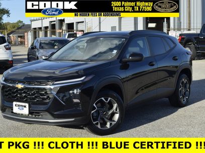 Used 2025 Chevrolet Trax LT