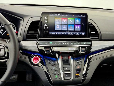 Used 2026 Honda Odyssey Elite image 18