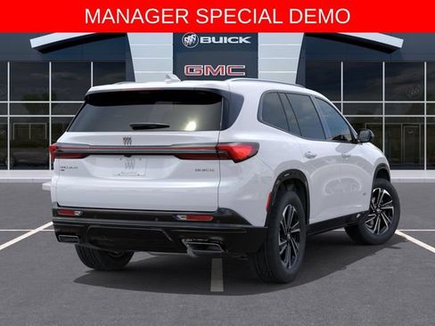 Used 2026 Buick Enclave Sport Touring w/ Power Package AWD/4WD image 4