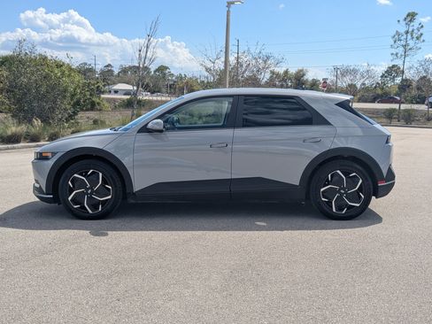 Used 2024 Hyundai Ioniq 5 SEL image 7