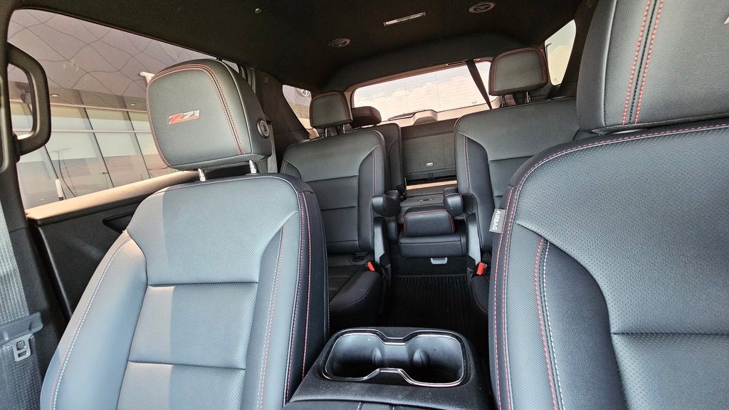 Used 2025 Chevrolet Traverse Z71 w/ Driver Confidence Package AWD/4WD image 17