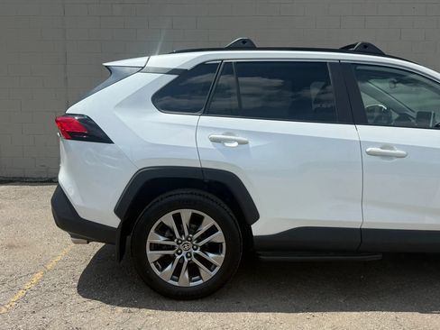 Used 2025 Toyota RAV4 XLE Premium w/ Weather Package AWD/4WD image 14