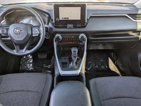 Used 2023 Toyota RAV4 XLE image 17