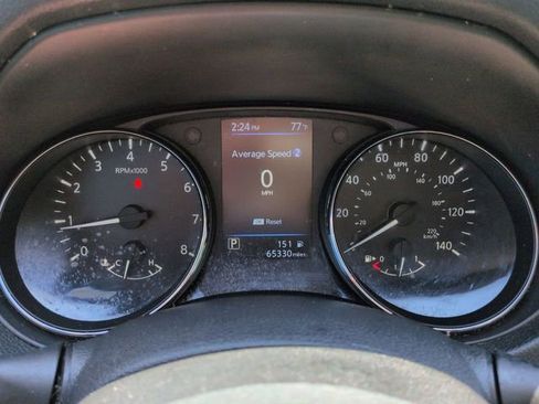 Used 2020 Nissan Rogue S FWD image 32