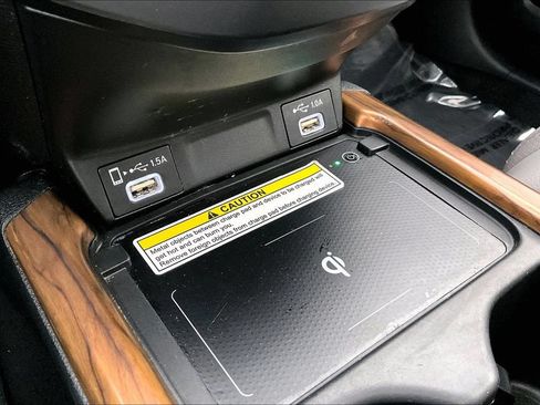 Used 2020 Honda CR-V Touring image 31