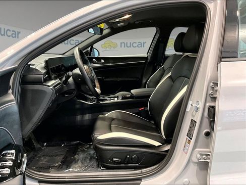 Used 2025 Kia K5 GT-Line image 12