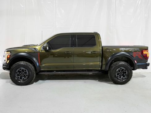 Used 2025 Ford F150 Raptor w/ Equipment Group 803A Raptor R AWD/4WD image 2