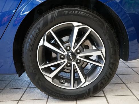 Used 2022 Kia Forte LXS w/ LXS Technology Package FWD image 49
