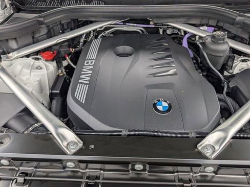 Used 2026 BMW X5 xDrive40i image 16