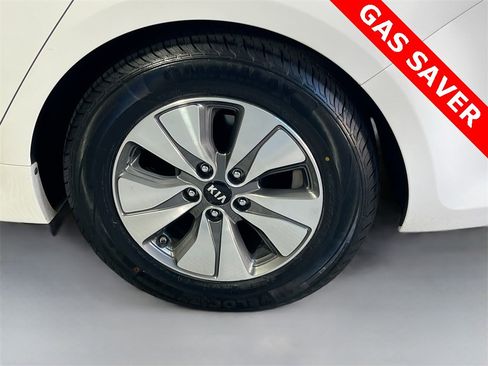 Certified 2017 Kia Optima Premium w/ Hybrid Convenience Package image 30