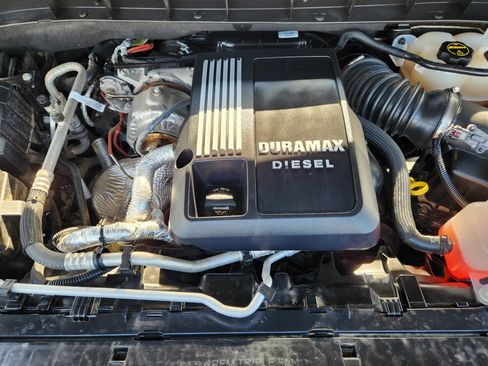 Used 2025 GMC Sierra 1500 AT4 w/ AT4 Premium Package AWD/4WD image 32