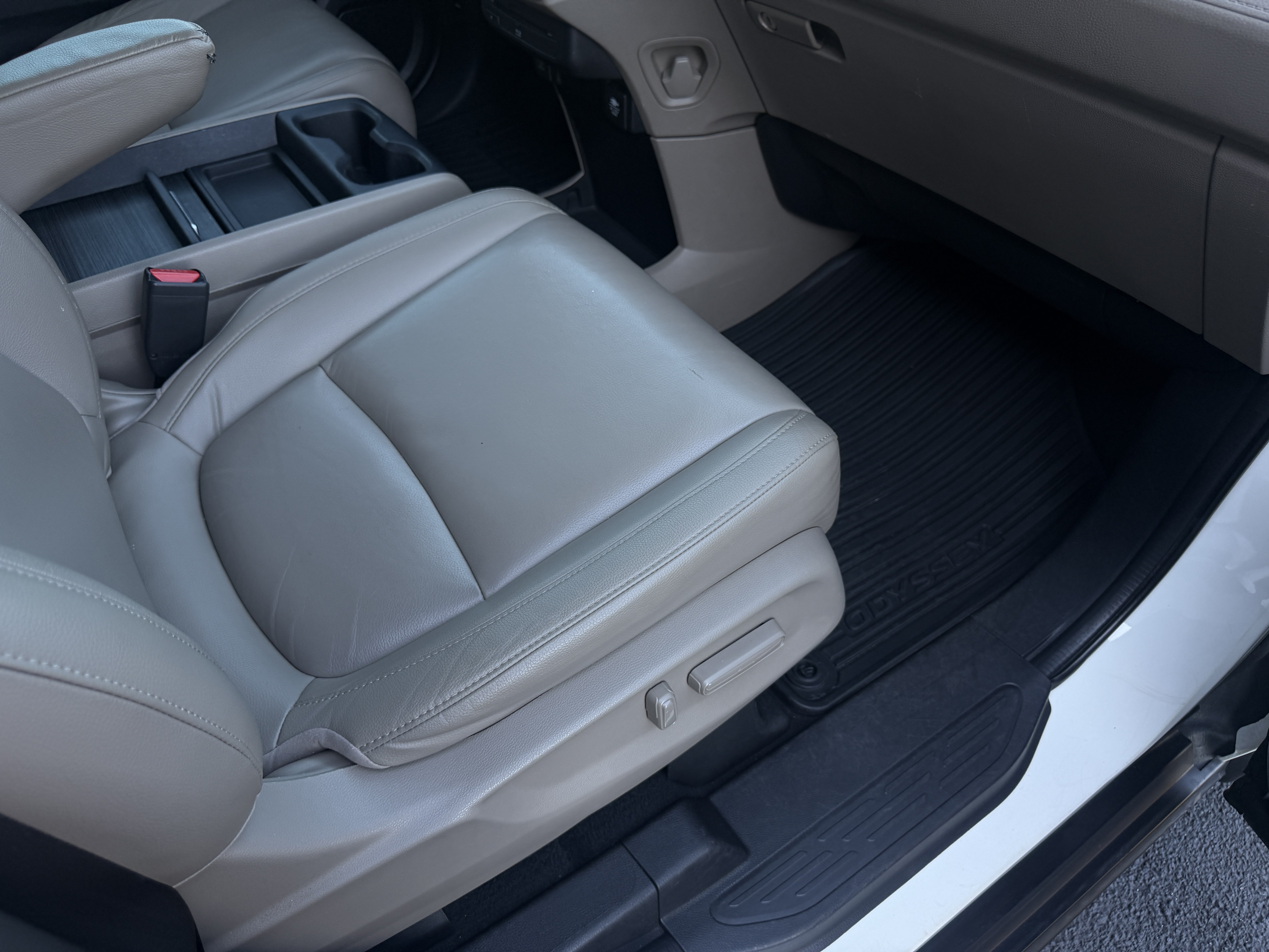 Used 2018 Honda Odyssey EX-L image 21