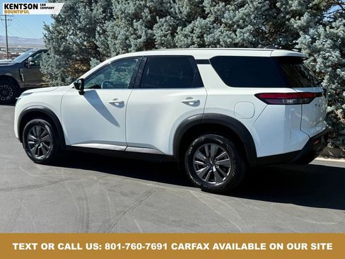 Used 2024 Nissan Pathfinder S image 5