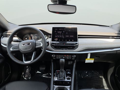 New 2026 Jeep Compass Latitude AWD/4WD image 9