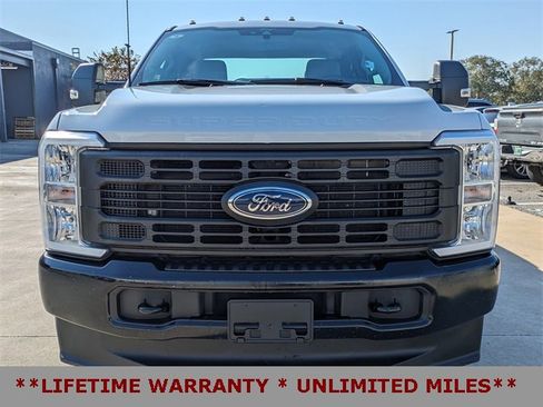Used 2024 Ford F350 XL image 3