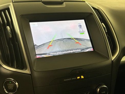 Used 2019 Ford Edge SEL w/ Equipment Group 201A AWD/4WD image 23