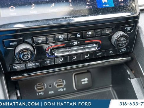 Used 2024 Jeep Grand Cherokee L Limited w/ Luxury Tech Group II AWD/4WD image 10
