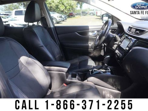 Used 2018 Nissan Rogue Sport SL w/ SL Premium Package FWD image 26